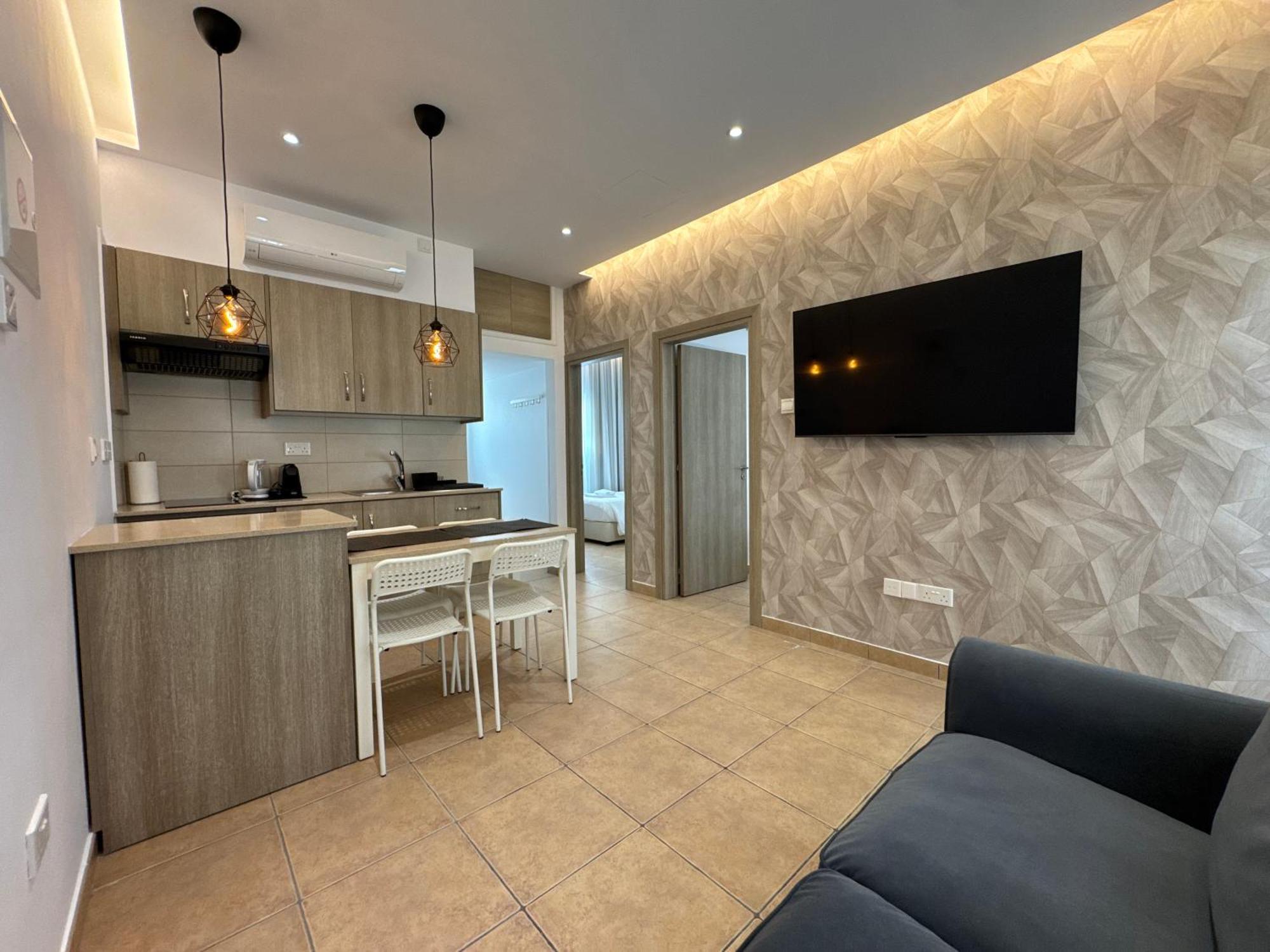 Topikos Apartments Айя-Напа Экстерьер фото