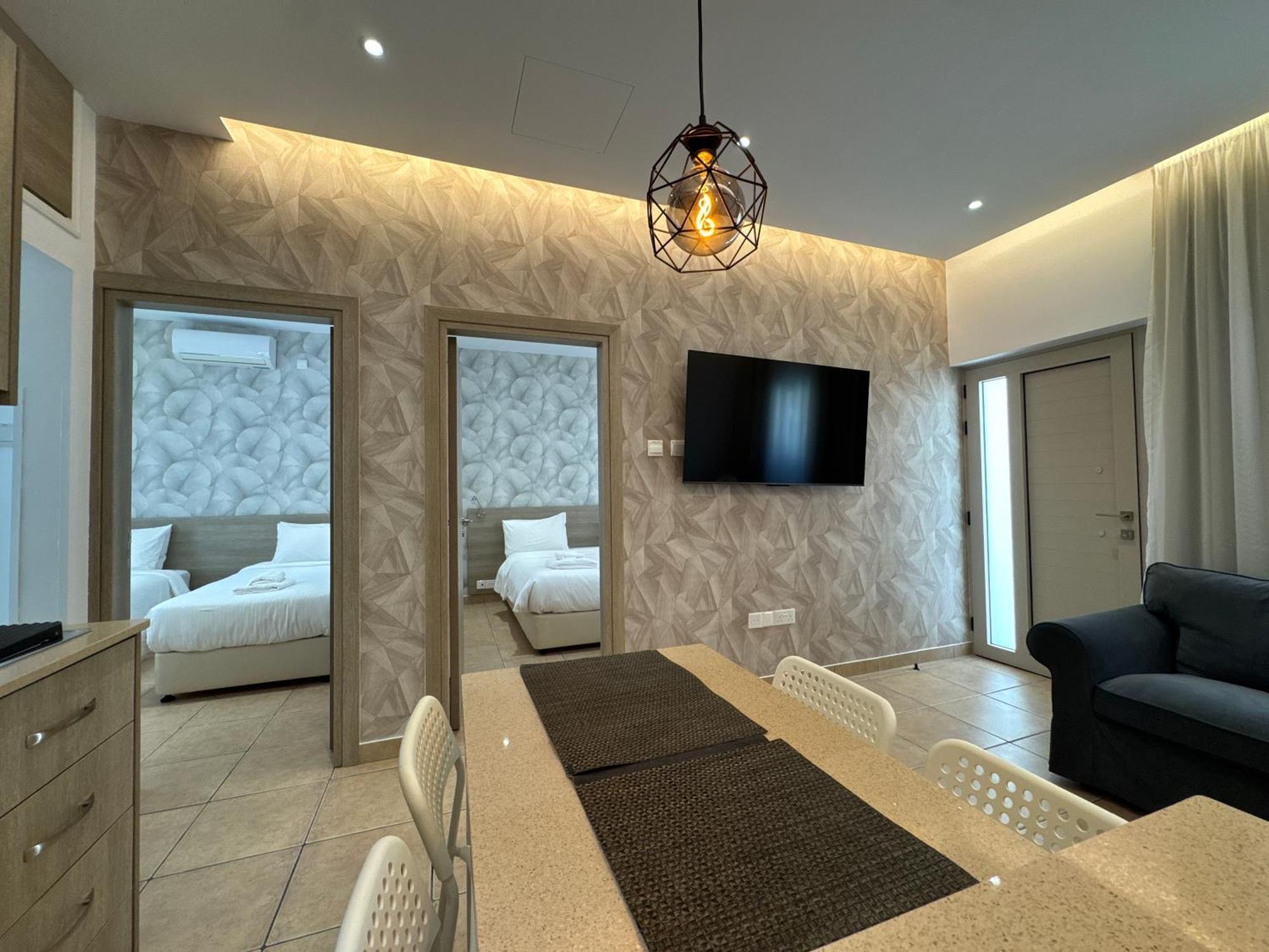 Topikos Apartments Айя-Напа Экстерьер фото